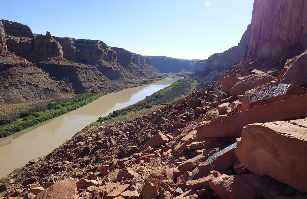 guided-canoeing-trips